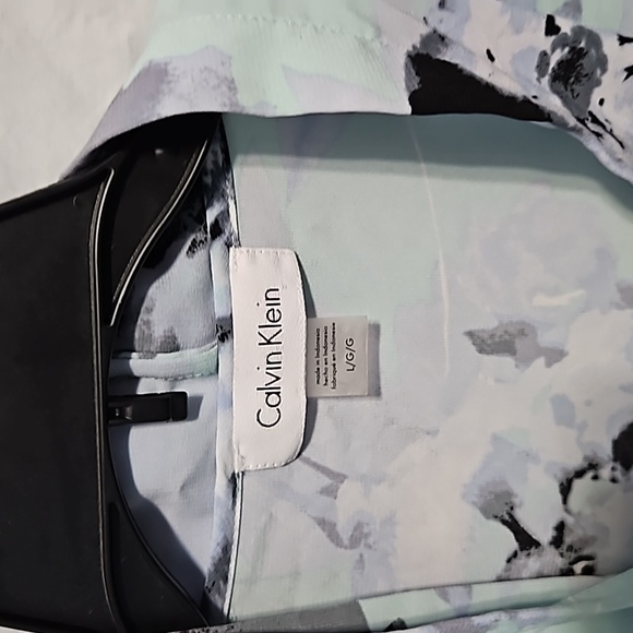 Calvin Klein Womens blouse - Picture 2 of 4